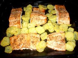 Salmon al horno con patatas